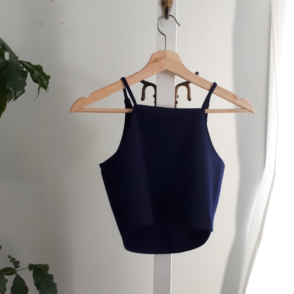 ❤ 3/30$- navy blue crop top - Picture 1 of 2